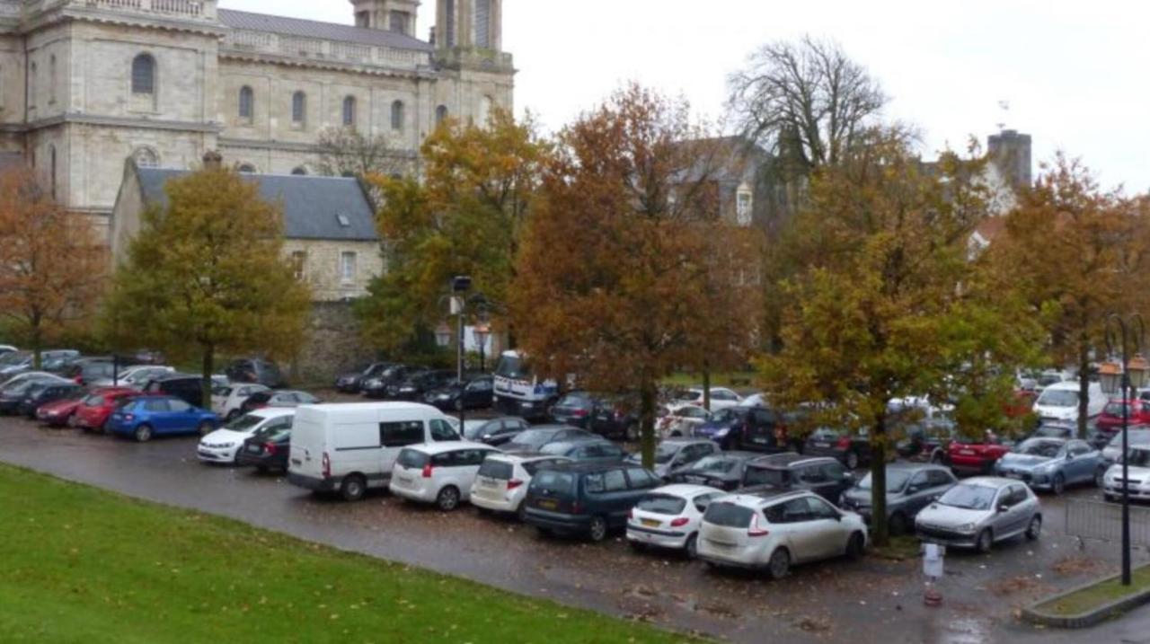 T3 En Vieille Ville 2Adult 2 Enfants Parking Gratuit - By La Source D'Orfee Boulogne-sur-Mer Exterior photo